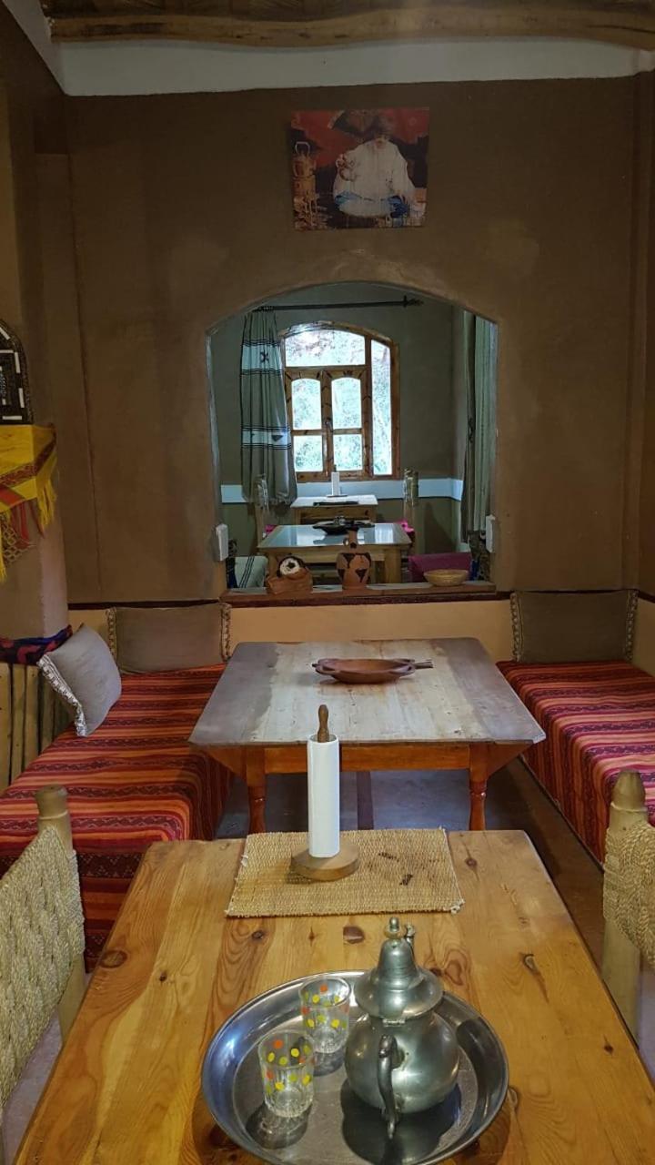 Riad Pizzeria Marhaba Akhendachou n'Ait Ouffi Exteriér fotografie