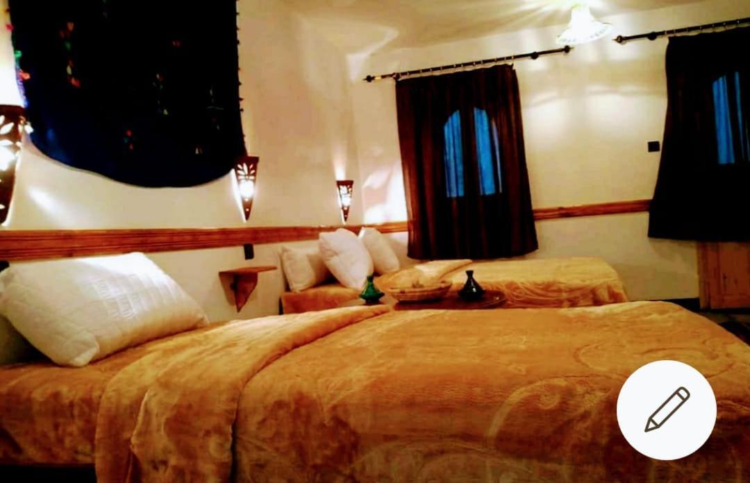 Riad Pizzeria Marhaba Akhendachou n'Ait Ouffi Exteriér fotografie